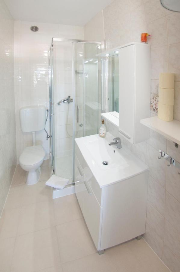 Apartments Somi Пореч Экстерьер фото