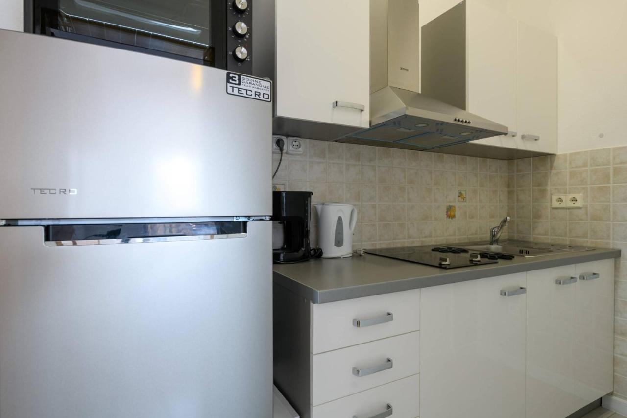 Apartments Somi Пореч Экстерьер фото