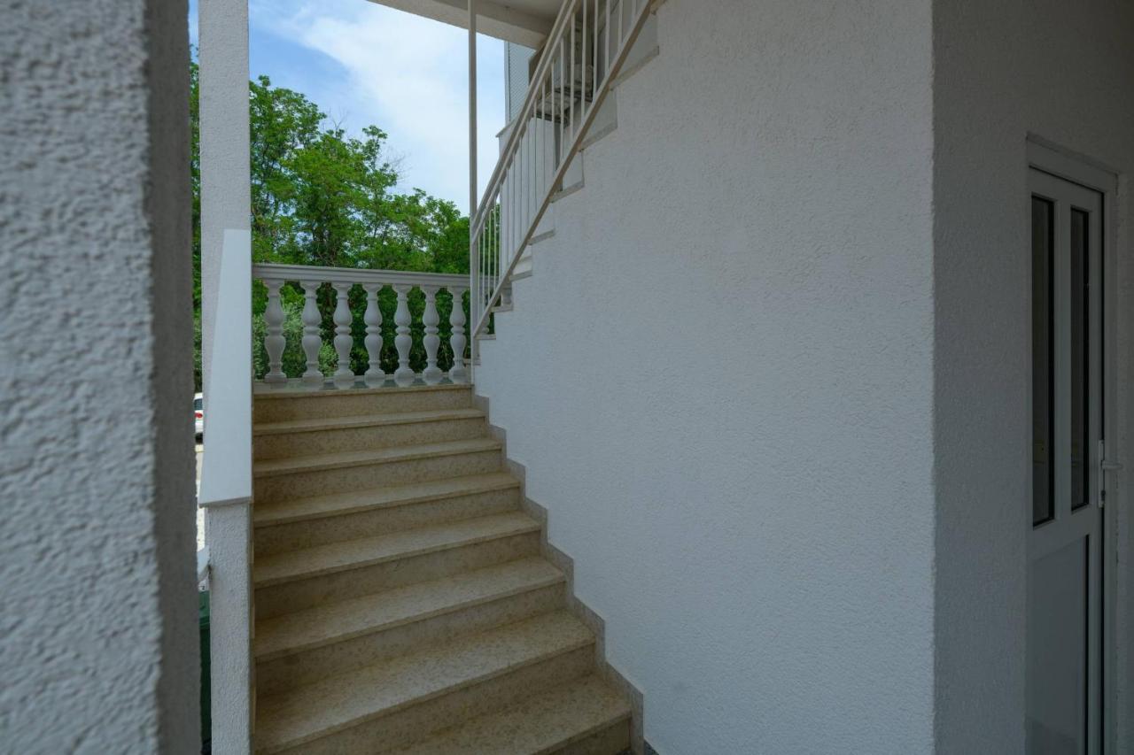 Apartments Somi Пореч Экстерьер фото